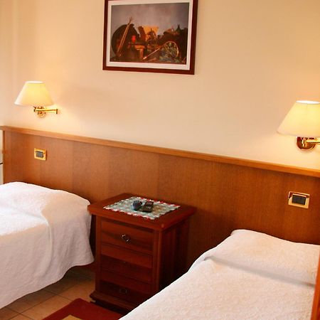 Gelindo Dei Magredi Hotel Vivaro Cameră foto